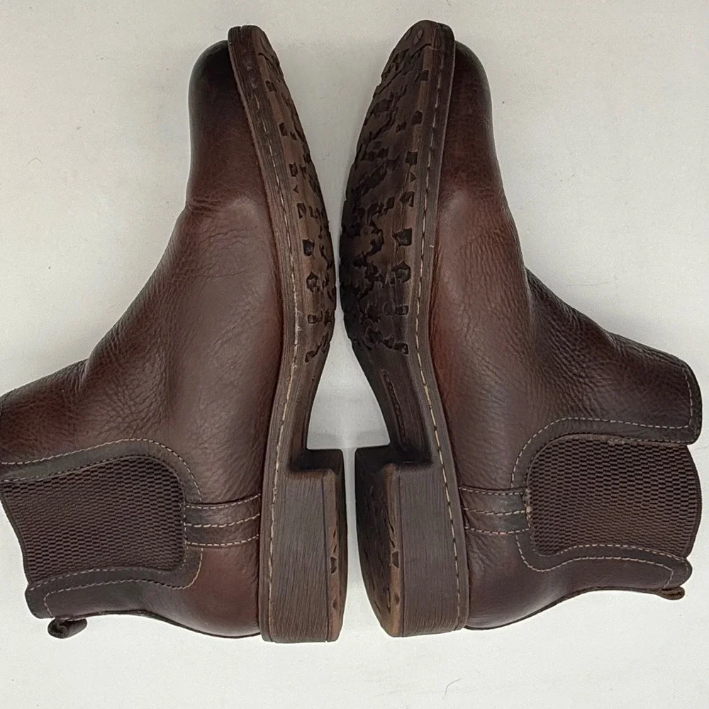 Comfortiva Align Brown Leather Chelsea Boots Women's Size 10 M ankle‎ destessed